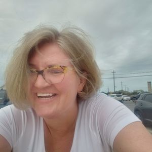 Meet your Posher, Stacey